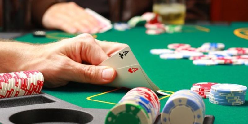 Những bí quyết hàng đầu để thắng lớn trong trò chơi Poker  